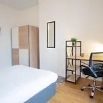 Double Fabriques, 2 Bedrooms, Central, Parking Nearby, Self Checkin * 南锡