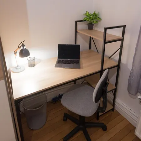 Apartmán Double Fabriques, 2 Bedrooms, Central, Parking Nearby, Self Checkin *