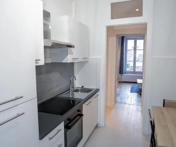 Double Fabriques, 2 Bedrooms, Central, Parking Nearby, Self Checkin Nancy